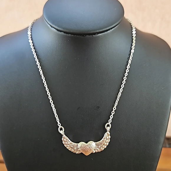 Vintage Silvertone Heart with Wings Necklace - Picture 2 of 7